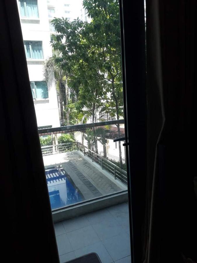 Zoe Amarah Condotel Manila Exterior photo